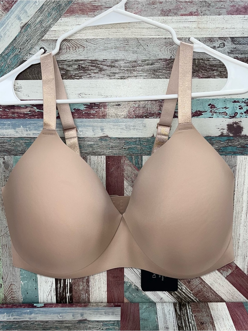 EBY Pain-Free T-Shirt Bra NWT Nude Wirefree Max Support Adj Straps SZ 40DD